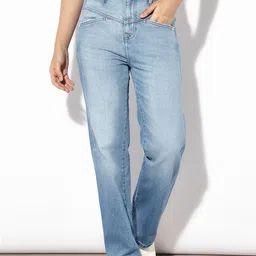 ONLY Women Straight Fit High-Rise Light Fade Jeans-picture-28