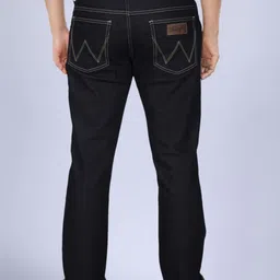 Wrangler Men Millard Relaxed Fit Mid-Rise Stretchable Jeans image 2