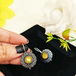 UrbanLuk Circular Drop Earrings image 4