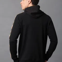 V-Mart Men Colourblocked Hooded Sweatshirt image 4