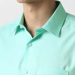 Van Heusen Men Solid Spread Collar Pure Cotton Formal Shirt image 5