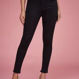 Miss Chase Women Cotton Slim Fit High-Rise Mildly Distressed Stretchable Jeans-image-4