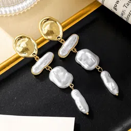 DIVASTRI Geometric Drop Earrings image 2