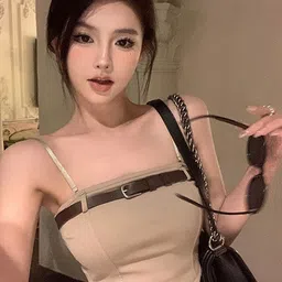 LULU & SKY Crop Top-picture-37