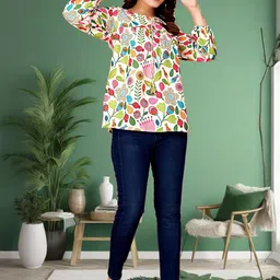 KHANJAN FASHION Floral Printed Crepe Top image 2