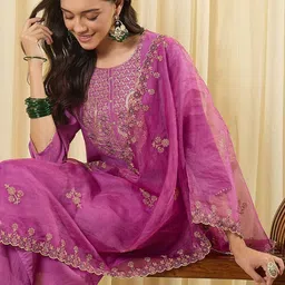 Indo Era Women Ethnic Motifs Embroidered Regular Thread Work Kurta with Trousers & With Dupatta image 3