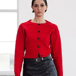 Trendyol Krmz Women Self Design Round Neck Cable Knit Cardigan Crop Sweater image 5
