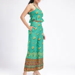 fusion by glitchez Floral Printed Peplum Top with Palazzos Co-Ords image 5