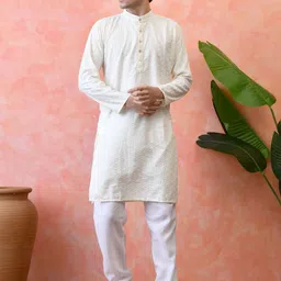 KUNDALI KAKSHAY Floral Embroidered Thread Work Mandarin Collar Straight Kurta With Pyjama image 4