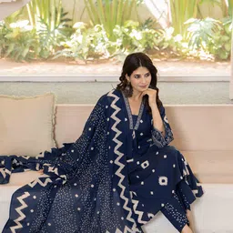 Pistaa Women Ethnic Motifs Printed Pure Cotton Kurta with Palazzos & With Dupatta image 3