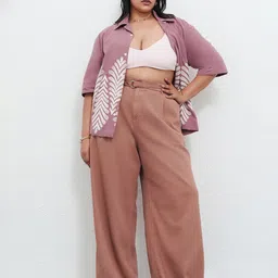 FREAKINS Women Curve Dusty Pink Belted Straight Jeans-image-25