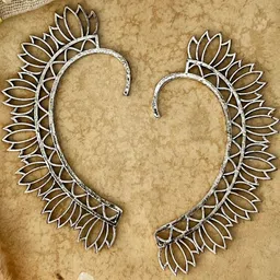 ISHKAARA Silver-Plated Lotus Oxidised Ear Cuff-picture-11