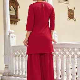 VIBE VISION Embroidered Regular Thread Work Pure Silk Kurta with Sharara & With Dupatta image 3
