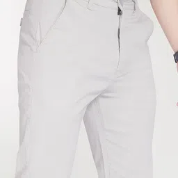 THE BEETEL HOUSE Men Relaxed Chinos Trousers image 2