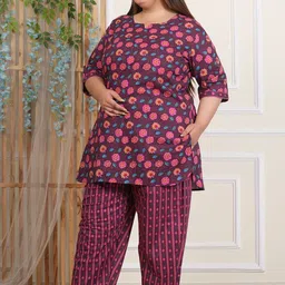 The Tinge Women Plus Size Floral Printed Kurti & Pyjama Night suit image 2