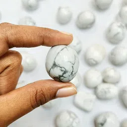 vastu vardan Crystal Howlite Tumble Stone| 50gm Tumbled Gemstone| Garden & Table Décor Regular Round Crystal Stone image 2