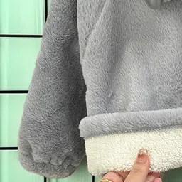 Xsole Girls Crop Sherpa Jacket image 2