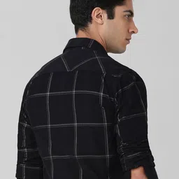 Mufti Men Spread Collar Windowpane Checked Cotton Slim Fit Casual Shirt image 5