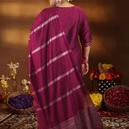 EXTRA LOVE BY LIBAS Women Embroidered Regular Thread Work Kurta with Trousers & Dupatta image 5