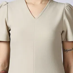 Selvia Edge V-Neck Top With Trousers Co-Ords image 5