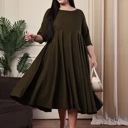 theRebelinme Crepe Fit & Flare Midi Dress image 4