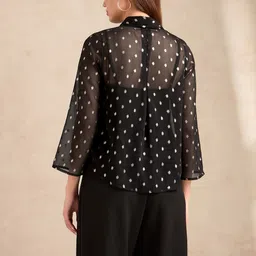 Outzidr Women Black Printed Lapel Collar & Drawstring Top image 4