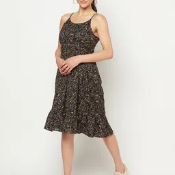 SQew Floral Print Fit and Flare Dress image 4
