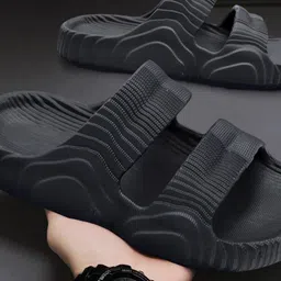 Feel alive Set Of 4 Ultra-Comfortable Lightweight Thong Flip-Flops image 4