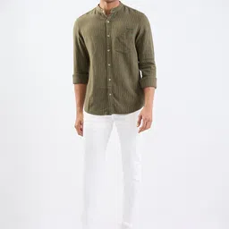 SPYKAR Men Cotton Linen Casual Shirts image 4