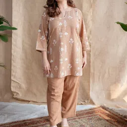 THE INDIAN ETHNIC CO Floral Print Cotton Top image 4