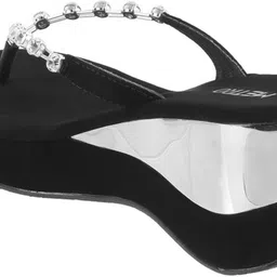 metro Women Wedges Sandal image 5