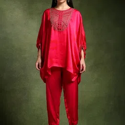 QAIYNAT Women Red Pure Silk Embellished Co-Ords-picture-13