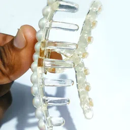 LEKZOW Women Set of 2 Pearls Studded Claw Clip image 5