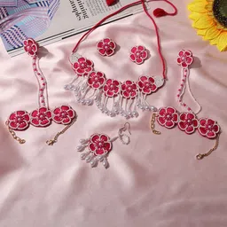 VENI Beaded Floral Jewellery Set image 1
