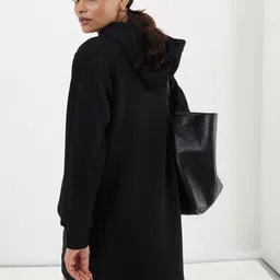 FEMMELLA T-shirt Dress image 4