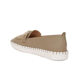 Sherrif Shoes Women Textured Round Toe Mules Flats image 5