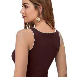 Fashion Care Women Colourblocked Fitted Crop Top image 4
