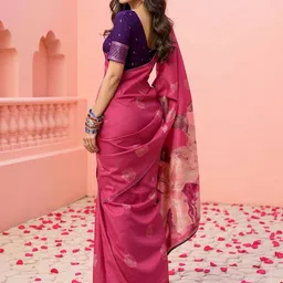 ZIKARAA Woven Design Zari Saree image 3