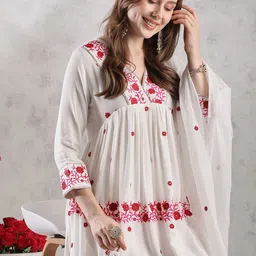 GoSriKi Floral Embroidered Thread Work Anarkali Kurta with Harem Pants & Dupatta image 2