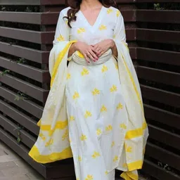 sangouri Women Viscose Rayon Kurti Pant Attached Dupatta Set image 4