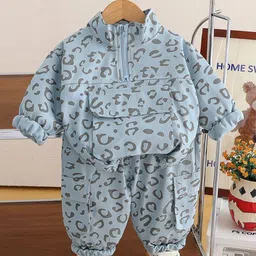 StyleCast x Revolte Boys Printed Coat with Trousers-picture-18