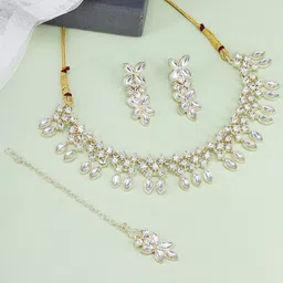 PRIVIU Gold Plated Floral Kundan Stone Studded Jewellery Set-image-99