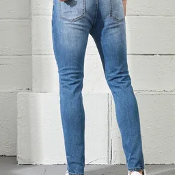 Stylecast X Kotty Men Skinny Fit Mid-Rise Light Fade Mildly Distressed Stretchable Jeans image 5