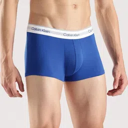 Calvin Klein Underwear Pack Of 3 Low-Rise Short Trunks image 5