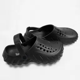 The Roadster Lifestyle Co. Men Self Design Clogs Flip Flops image 2