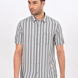 Indian Terrain Men Classic Slim Fit Striped Casual Shirt-picture-11