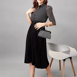 Raiyani Fashion Striped Applique Georgette Fit & Flare Midi Dress-picture-12