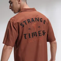 HIGHLANDER Men Embroidered Cuban Collar Relaxed Shirt-picture-39