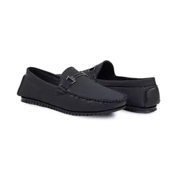 Erix Men Loafers image 5