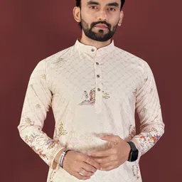CHARLOTTE GRACIOUS Men Printed Kurta image 2